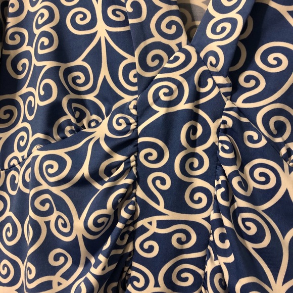 Midi Collar Dress - Picture 2 of 3